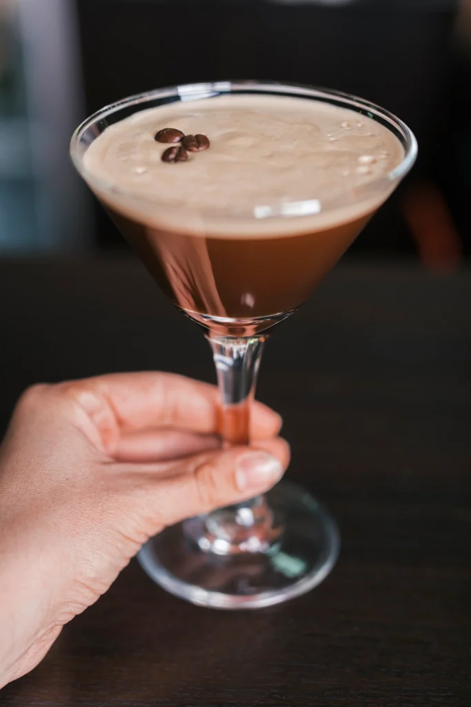 Best Espresso Martini Recipe Classic & Easy | 5 Minutes cocktail with coffee beans